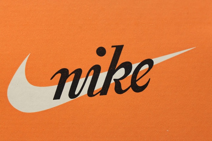 nike cursive logo